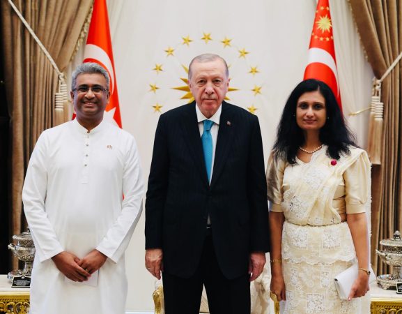 Niluka Kadurugamuwa presents Credentials as Ambassador of Sri Lanka to the Republic of Türkiye
