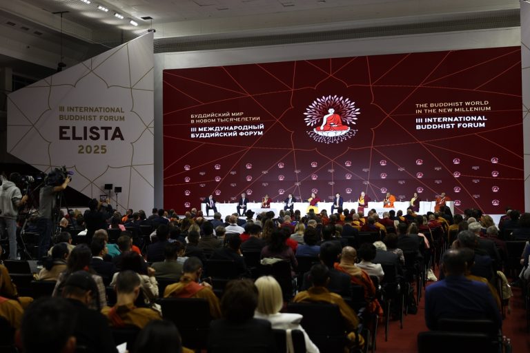 Sri Lanka participates at III International Buddhist Forum in Kalmykia, Russia